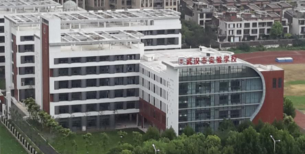 武汉市名著学校阅读区