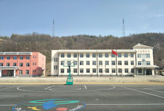 上夹河中学阅读区