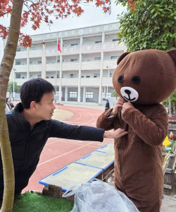 陈河镇中心小学阅读区