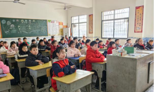 赵棚镇中心小学阅读区