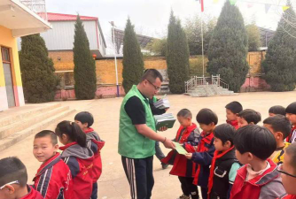 汾城镇振汾中学校阅读区