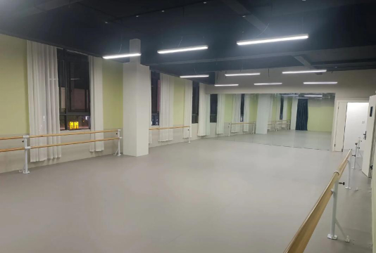 盘州艺境艺术培训学校有限公司阅读区