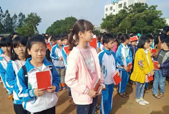 前山中心小学阅读区