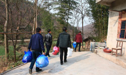 博爱县秦鹏篮球俱乐部有限公司阅读区