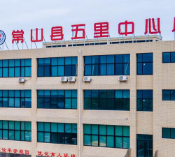 五里中心小学阅读区