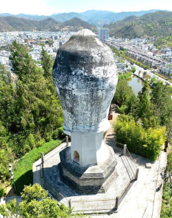 大姚唐塔书画院阅读区