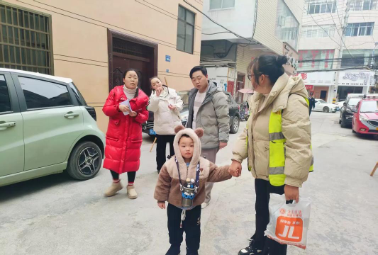 上洋镇金太阳幼儿园阅读区