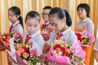 罗定第一小学