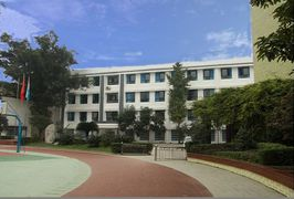 成都市第三十三中学校「初中部」