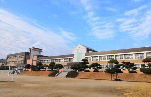 龙泉驿区西河中学