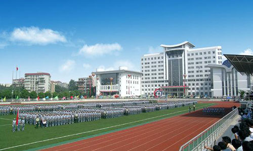 大连重工集团技工学校