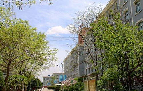 昆明市二商技工学校
