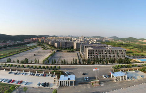 江苏铜山中等专业学校
