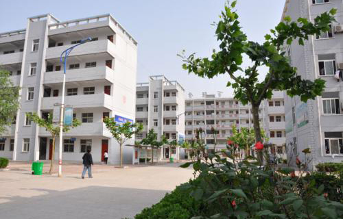 石柱土家族自治县民族中学校