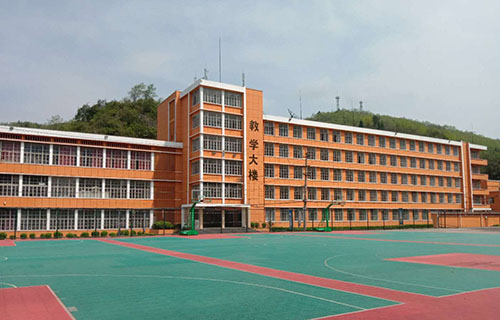 亳州市谯东镇余集初
