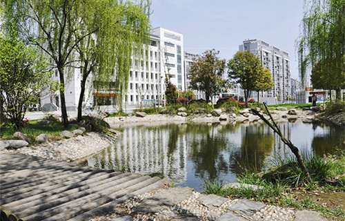 江川县大街中学江川