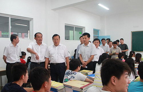 聊城建设学校