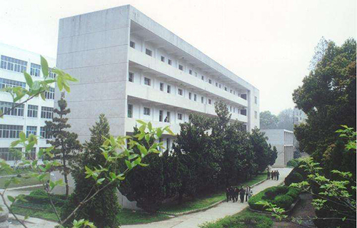 溧阳市职业高级中学