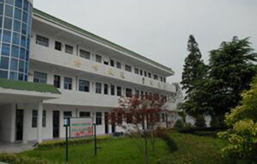 丹阳市新桥职业中学