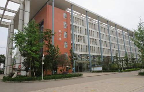 泰兴职业高级中学