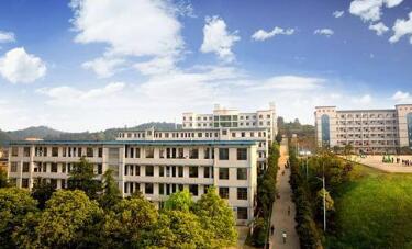 徐州市中等专业学校