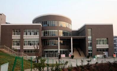 宜兴市官林职业高级