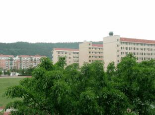 都江堰市聚源镇中学