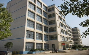 北京市通州区柴厂屯中学
