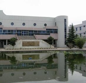 麻城市实验高中