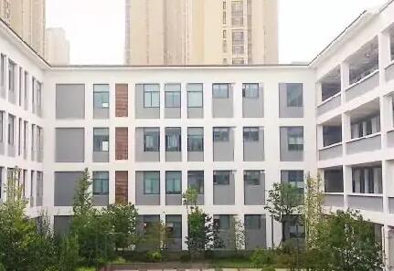 北宁市曹屯乡曹屯中